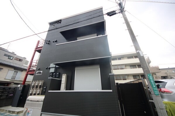 ラージフィールドの物件内観写真